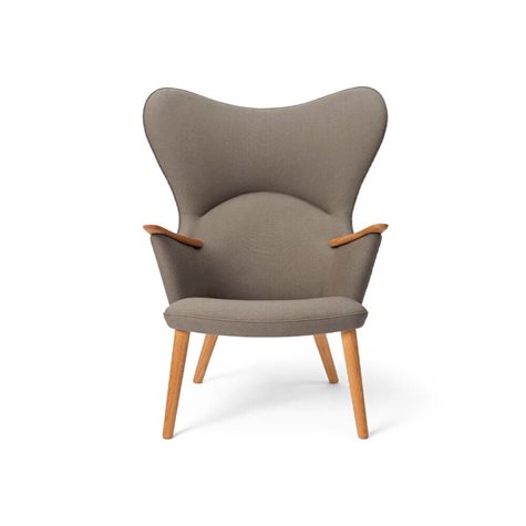 Carl Hansen & Søn Mama Bear Chair CH78 af Hans J. Wegner, 